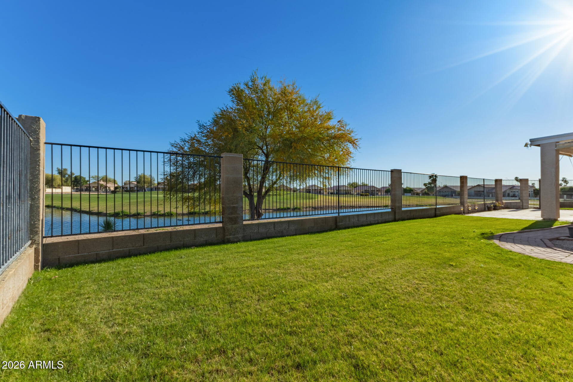 2602 N PLATINA Circle