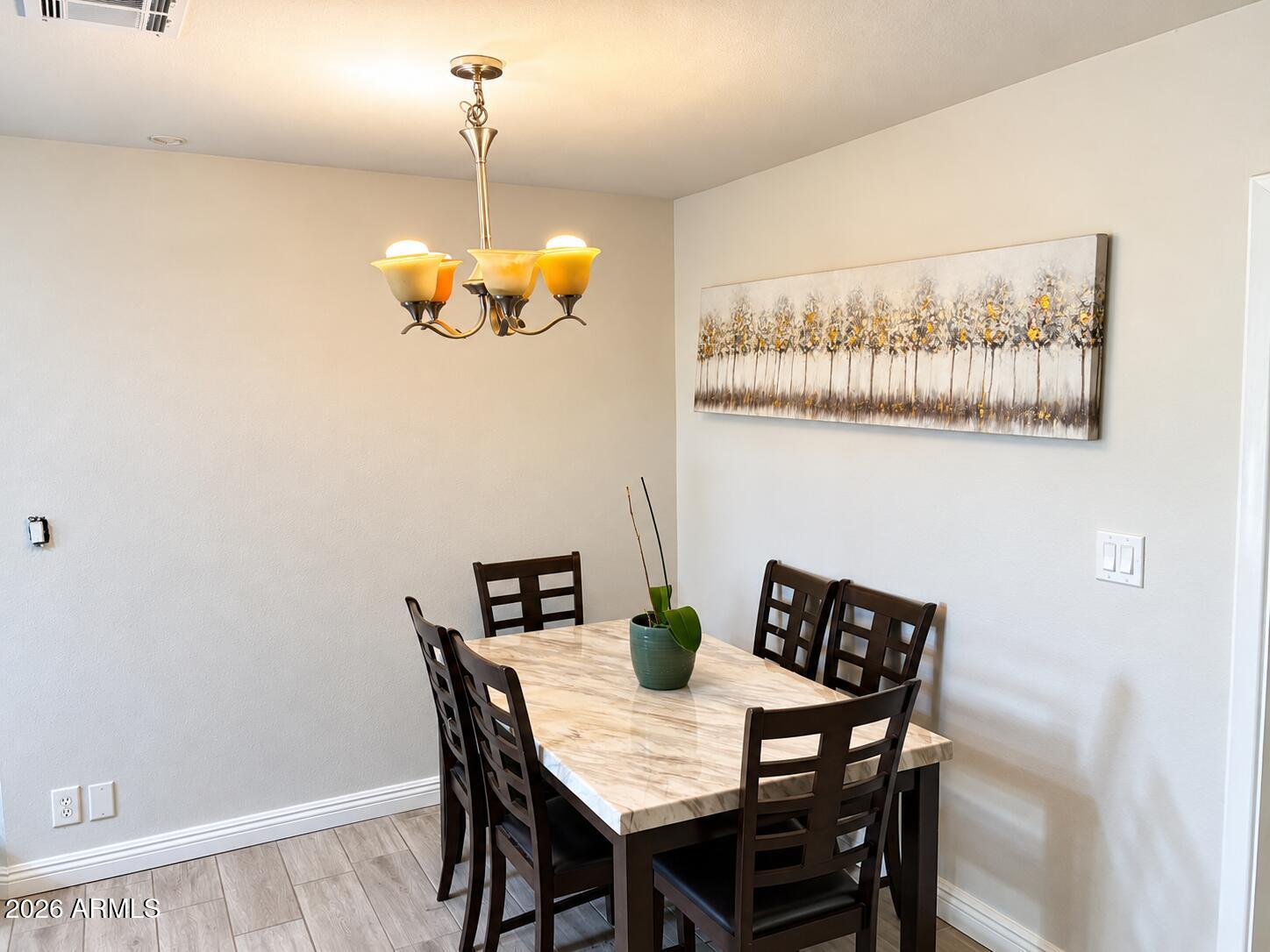1557 N FERN Circle