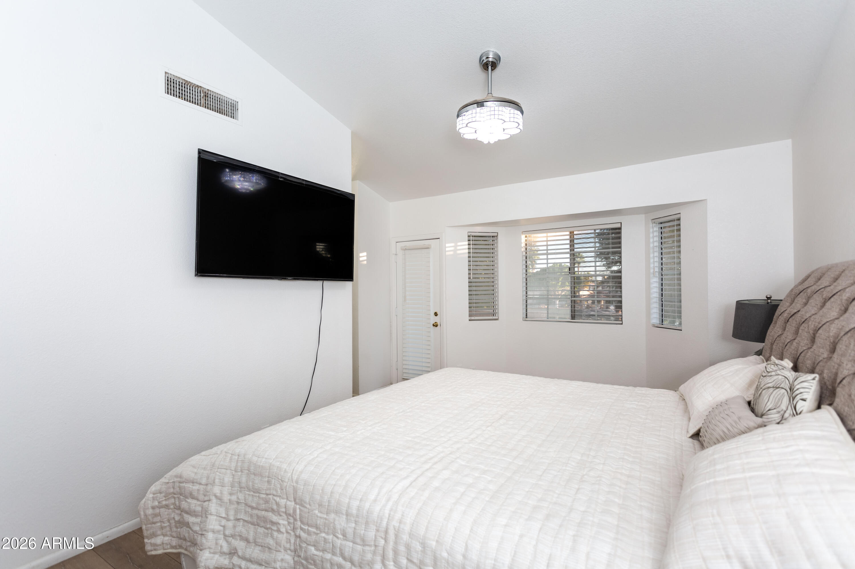 11015 W LAURELWOOD Lane