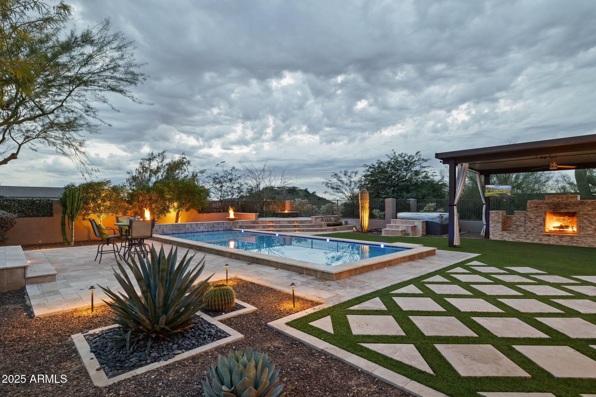 8721 E NANCE Street E