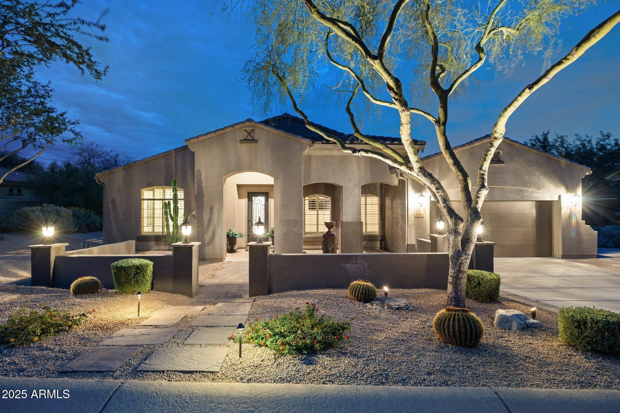 8721 E NANCE Street E