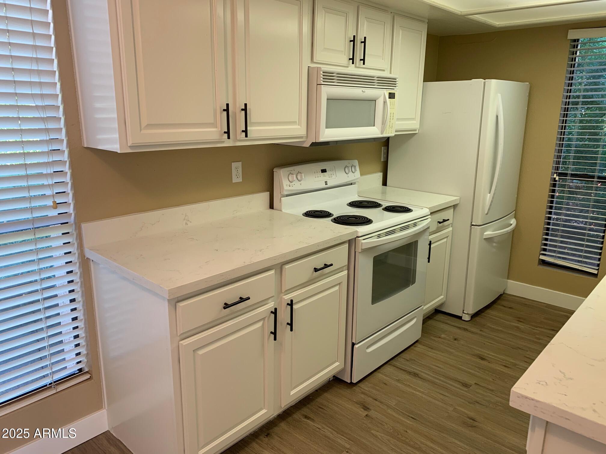 3131 W COCHISE Drive 218