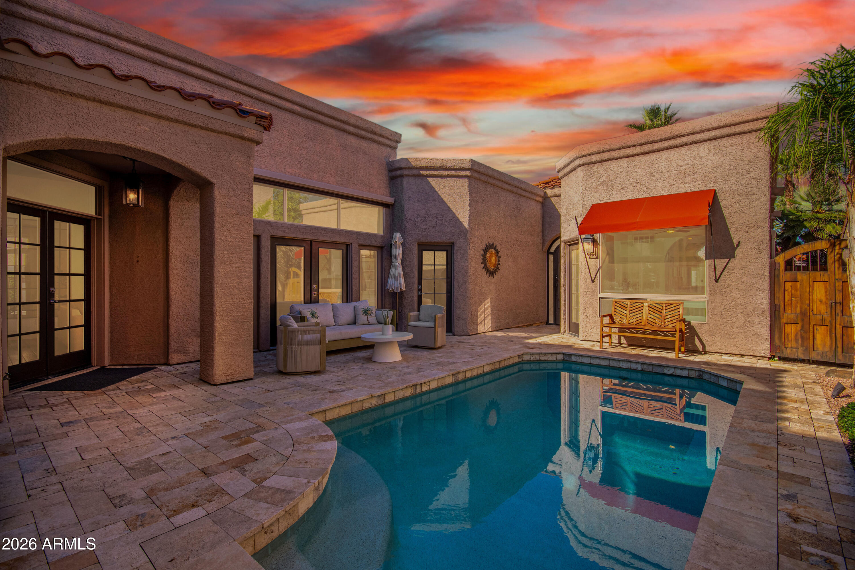 8685 E VIA DEL ARBOR --