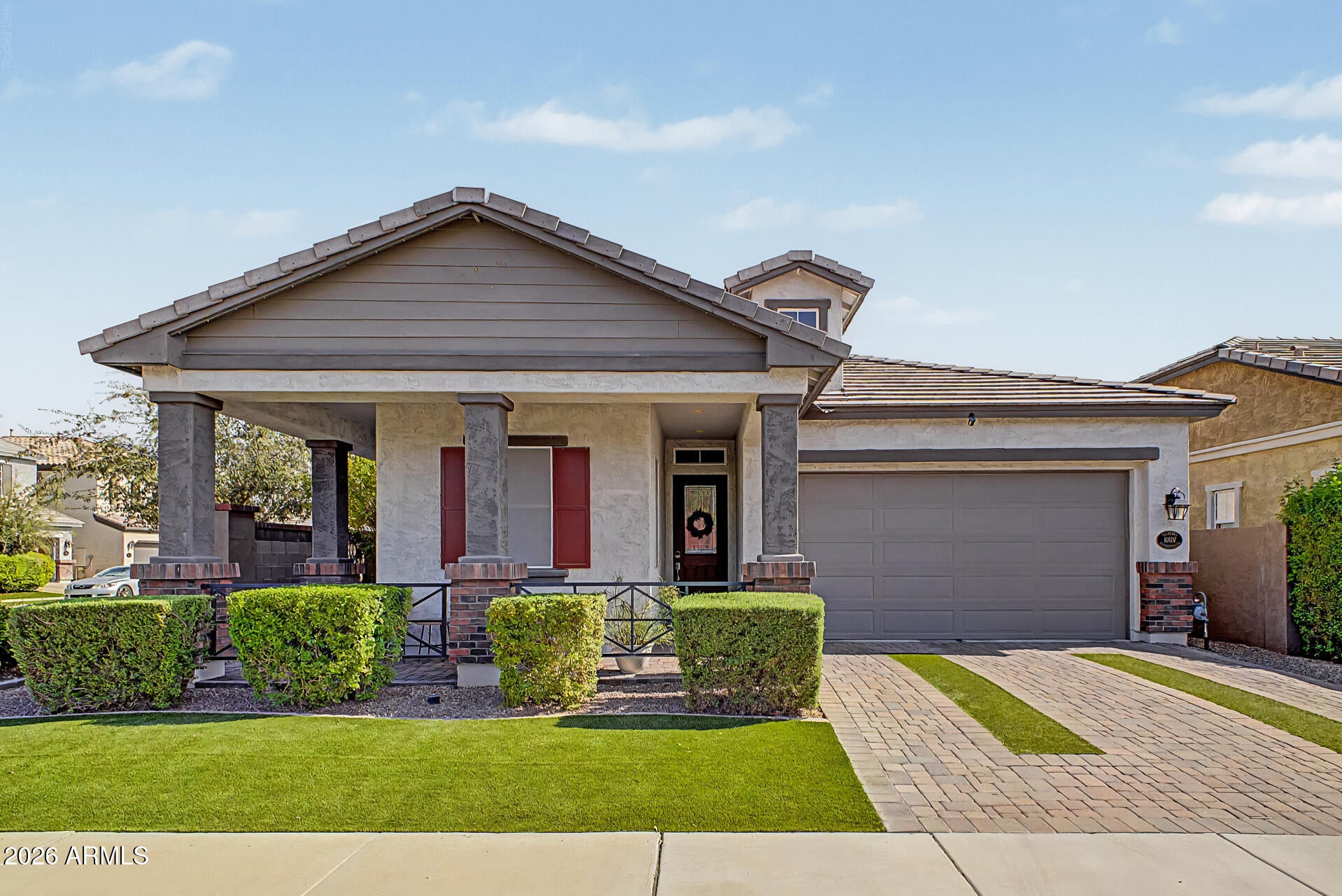 10107 E NOPAL Avenue