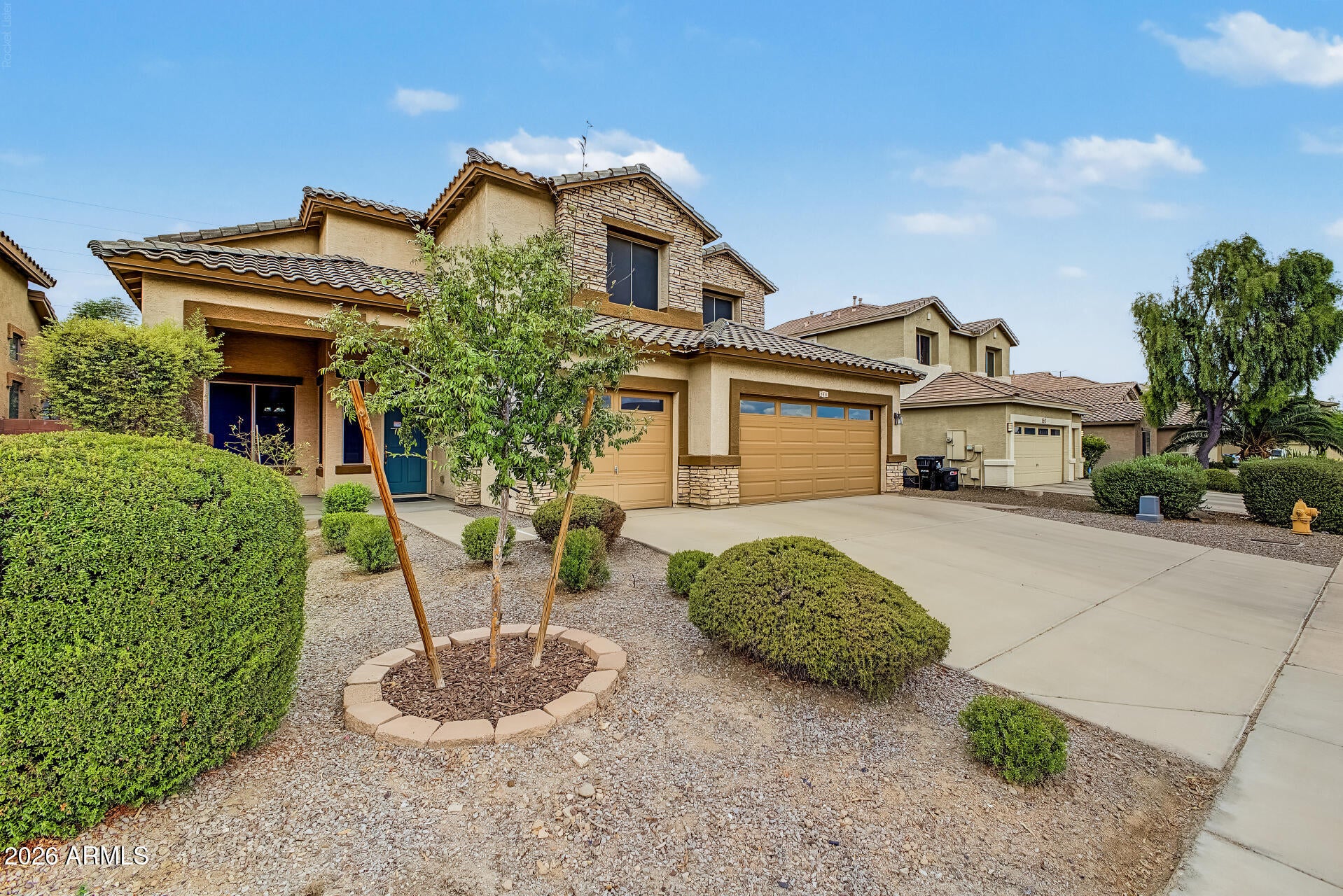 4613 W Donner Drive