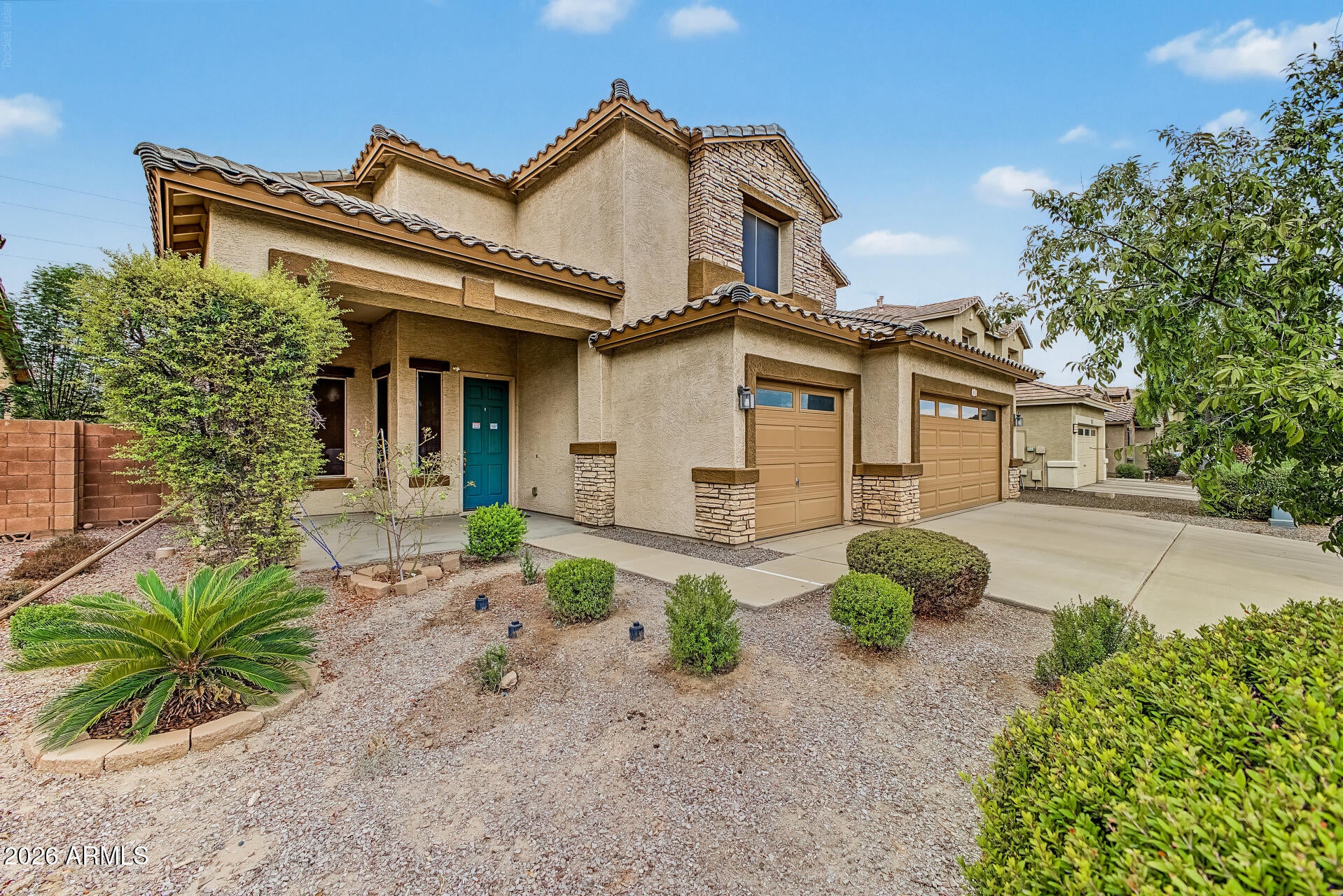4613 W Donner Drive