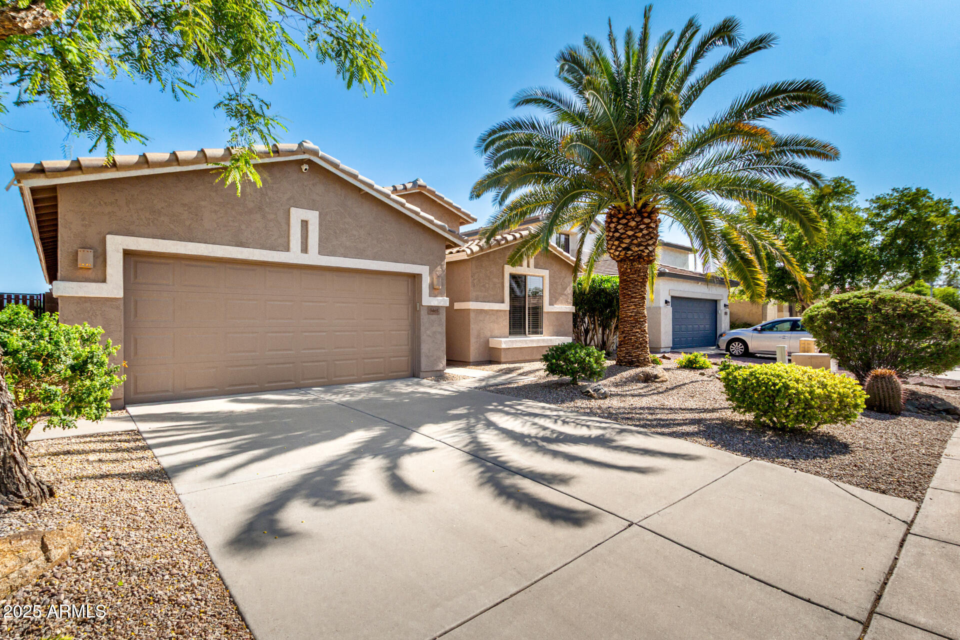 9465 W TONOPAH Drive