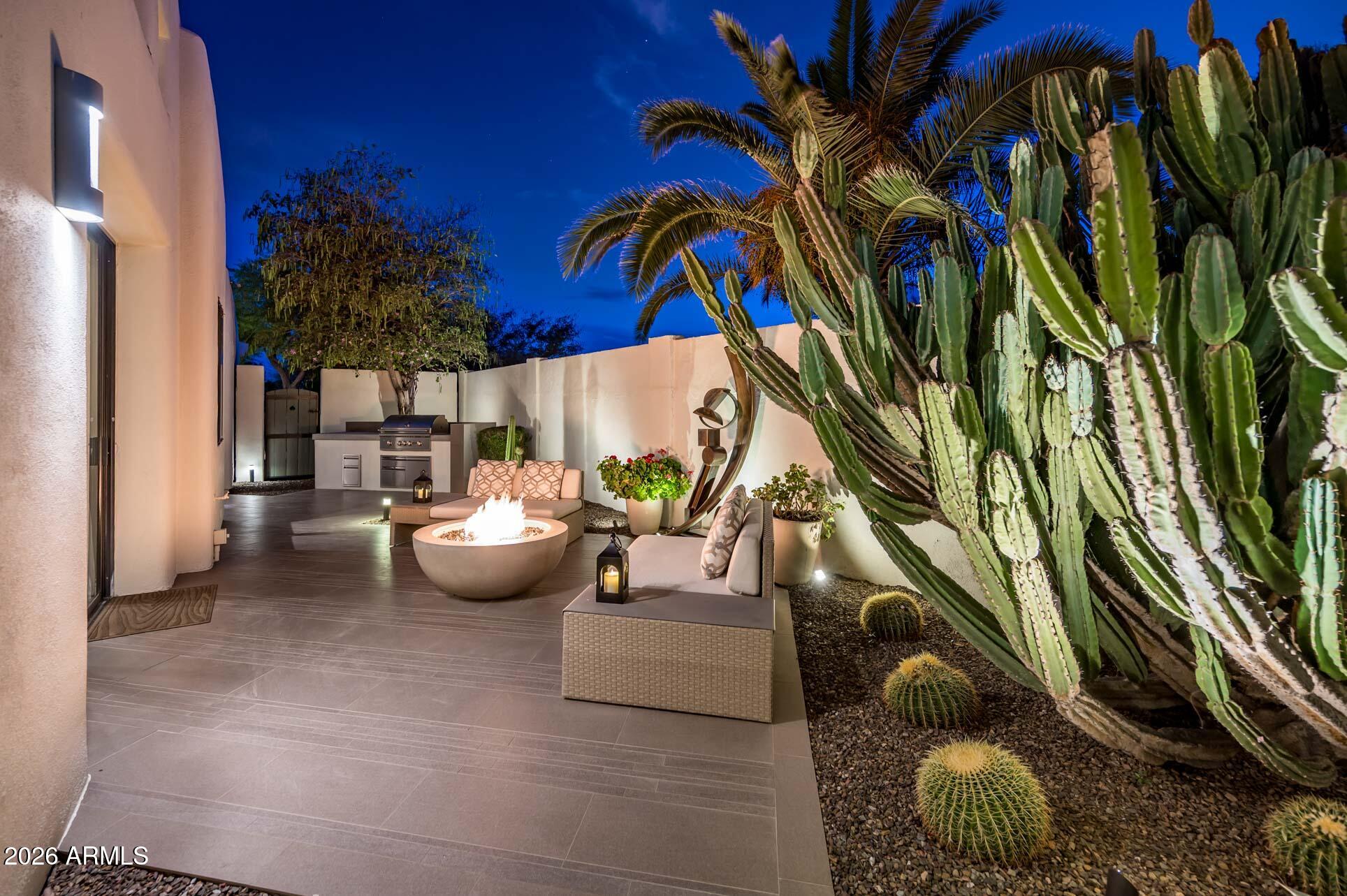 5101 N CASA BLANCA Drive 317