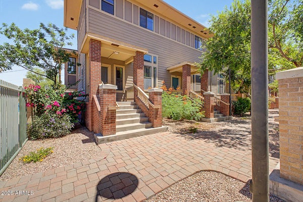 712 S BECK AVE, TEMPE, AZ 85281 - Image e97911b9cd0d46a97d17fbe4e023fc40/1692061020