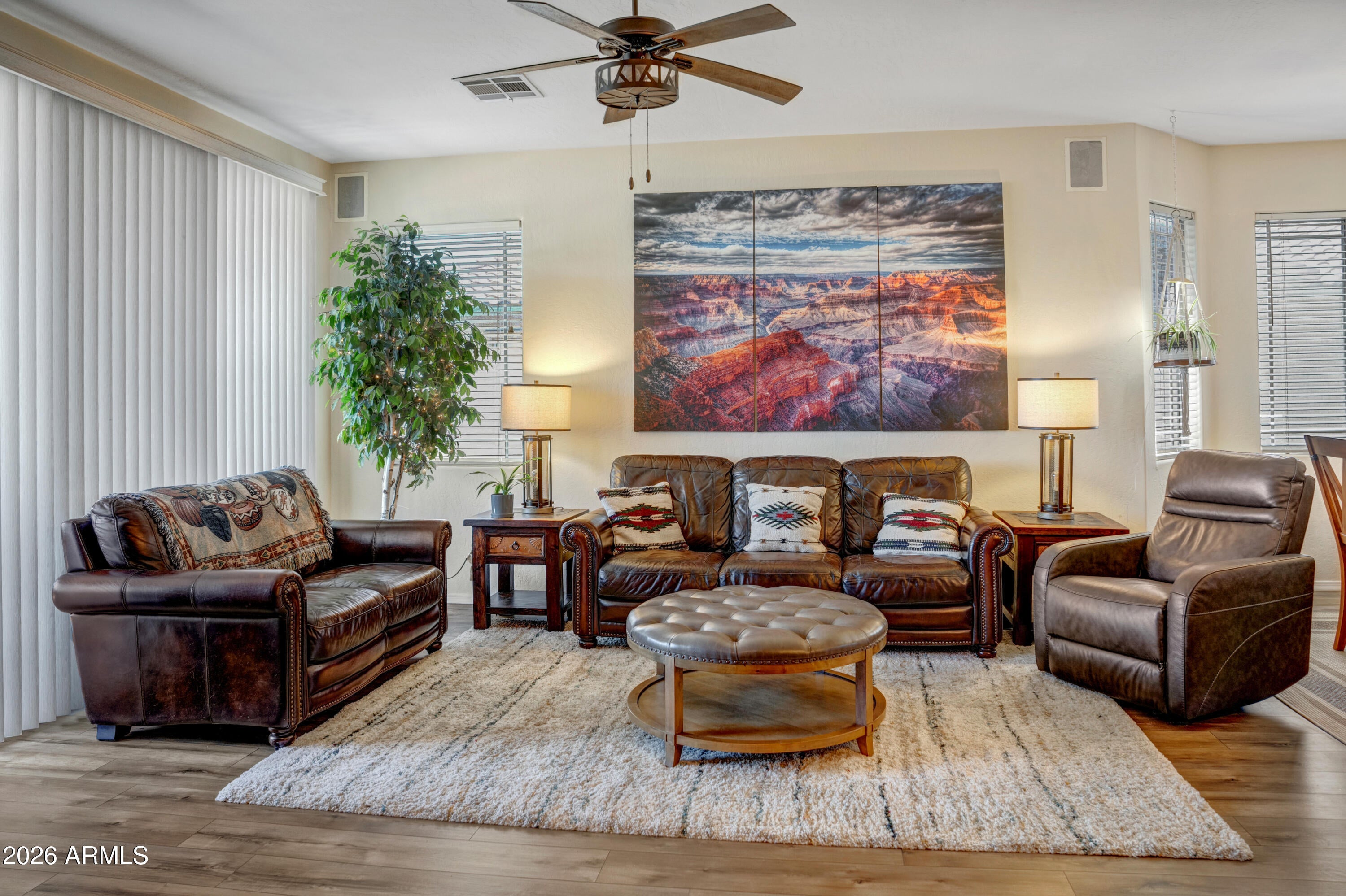 11500 E COCHISE Drive 2086