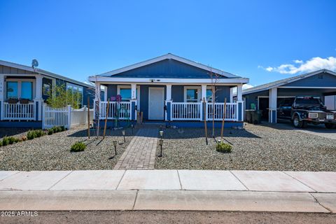 MLS: 6853800