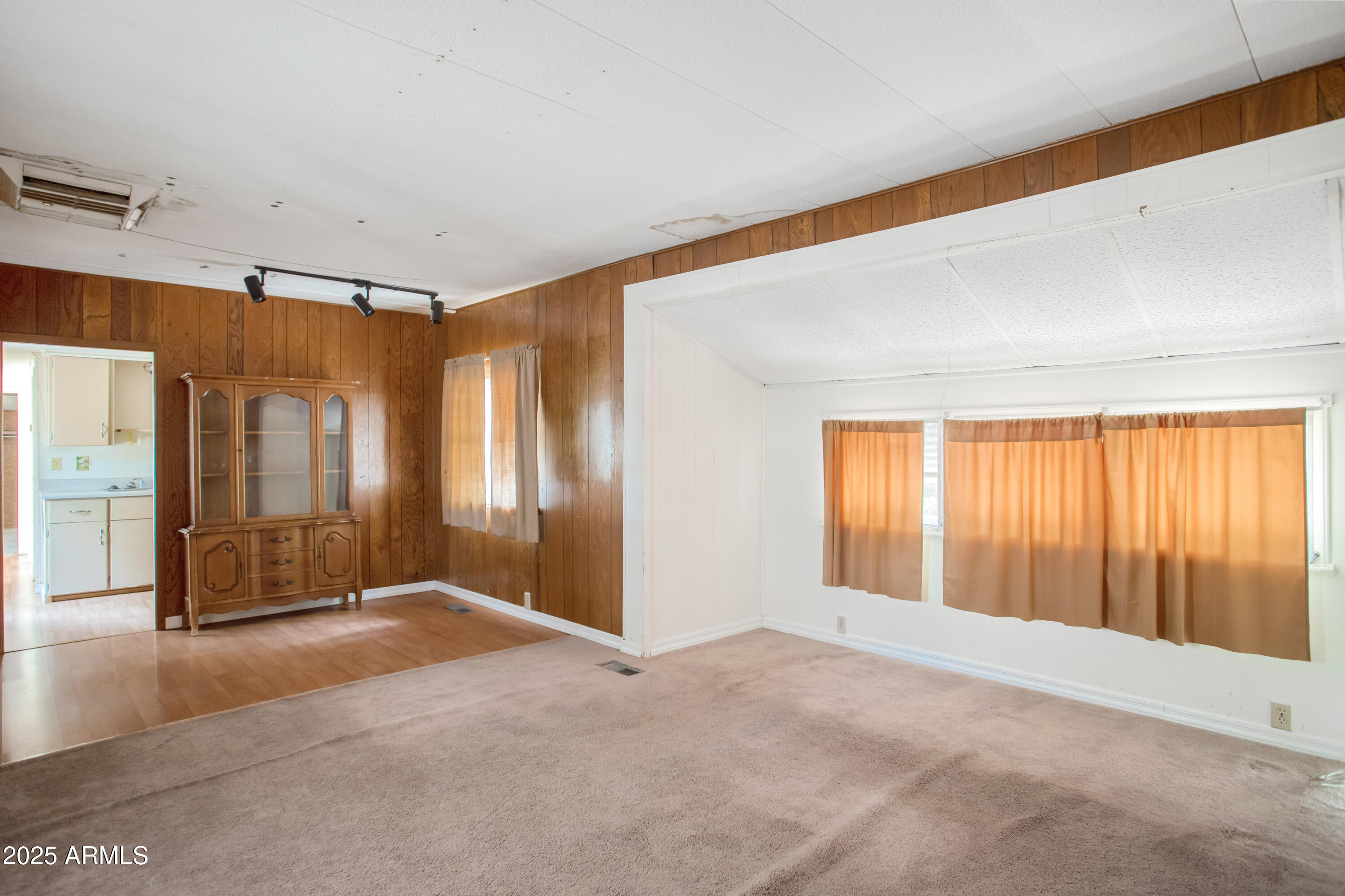 Village Meadows Mobile Home Estates - Residential