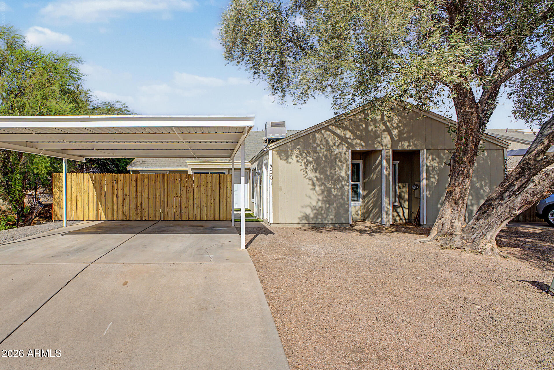 7001 S 41ST Street