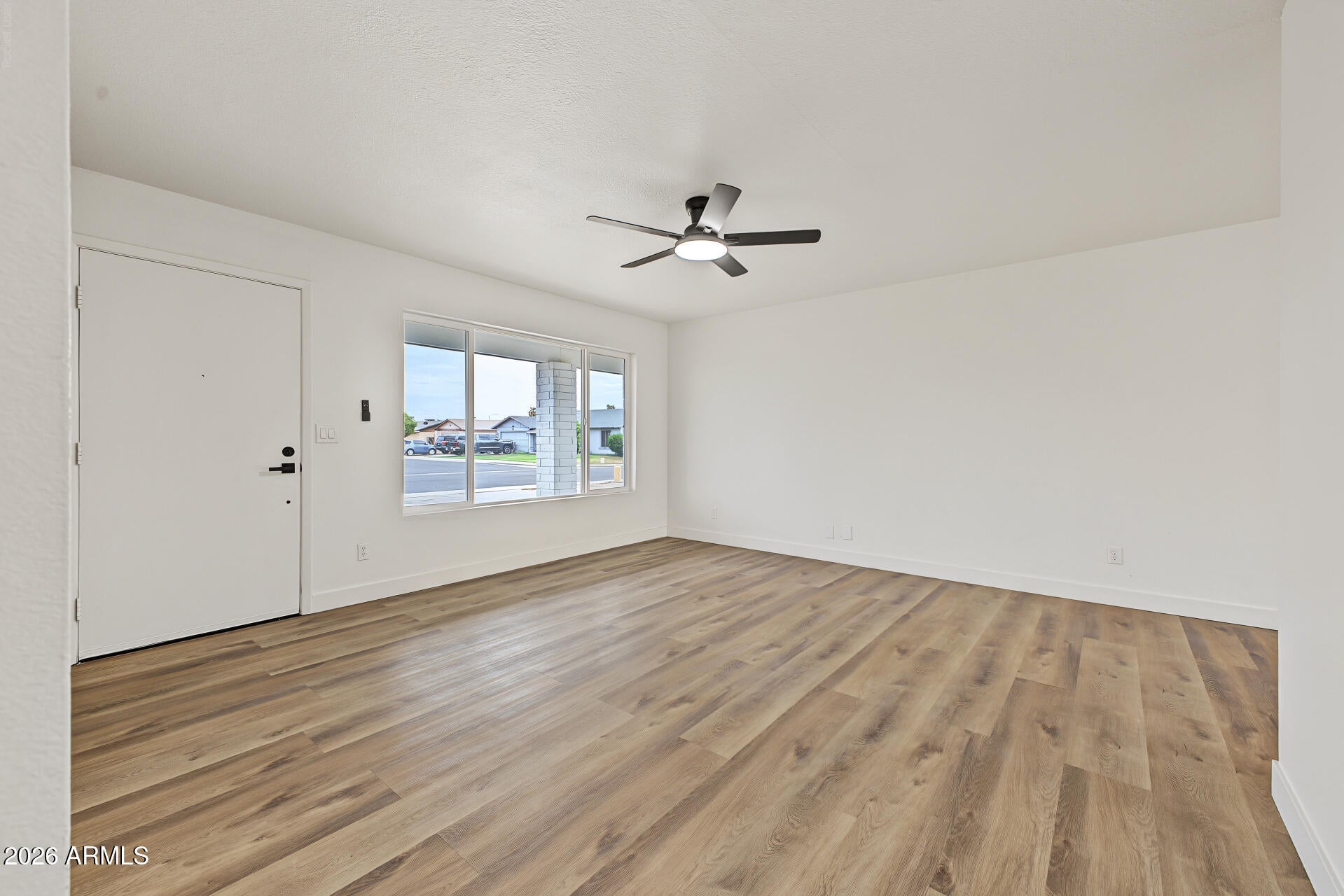 7034 W PALO VERDE Avenue