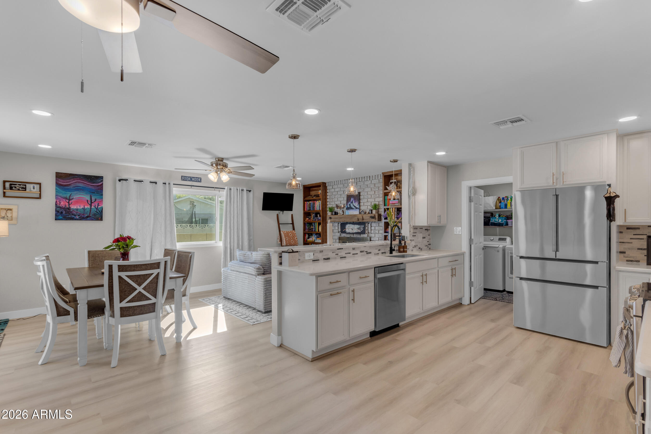 704 N Gentry Circle
