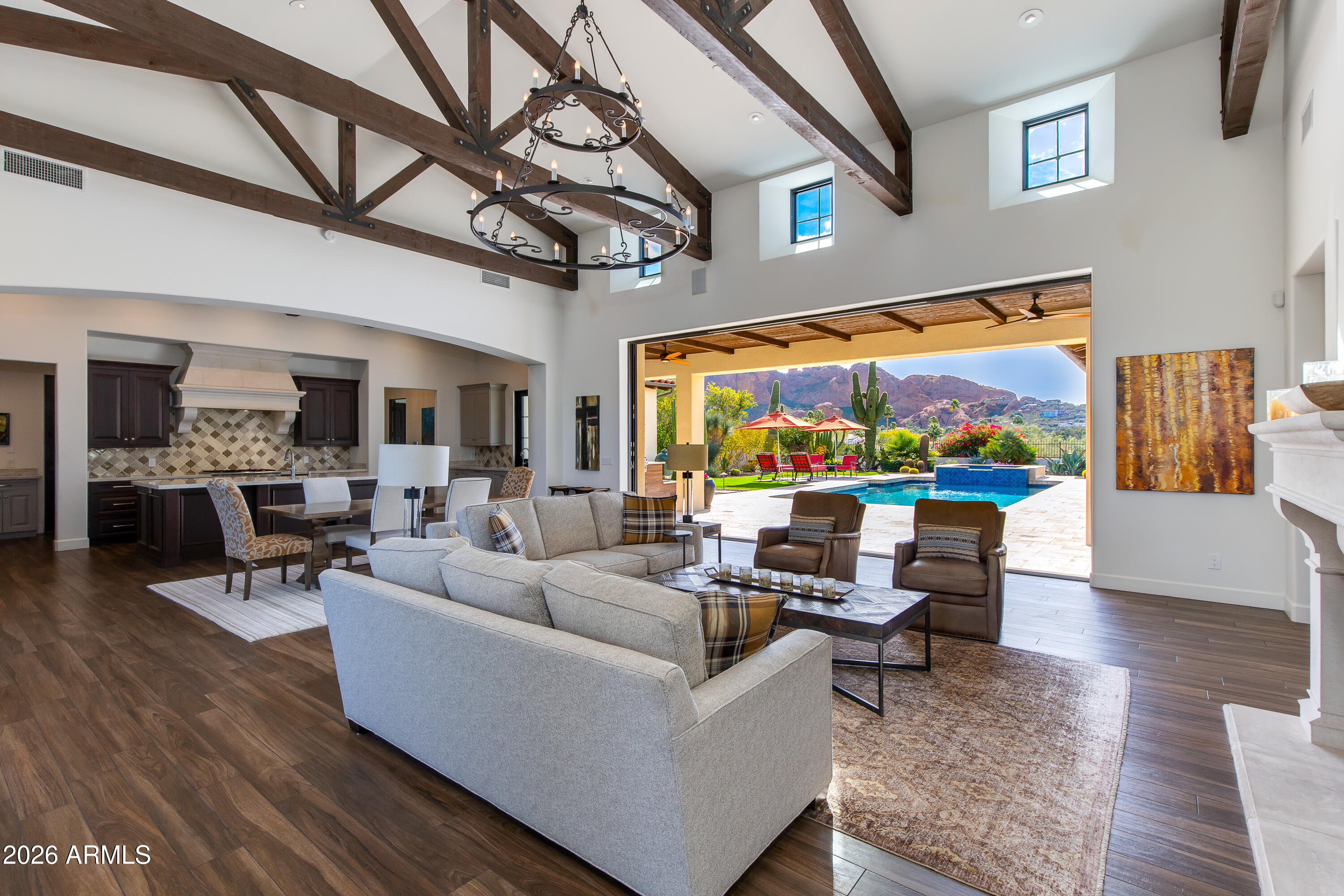 4529 E MADEROS DEL CUENTA Drive