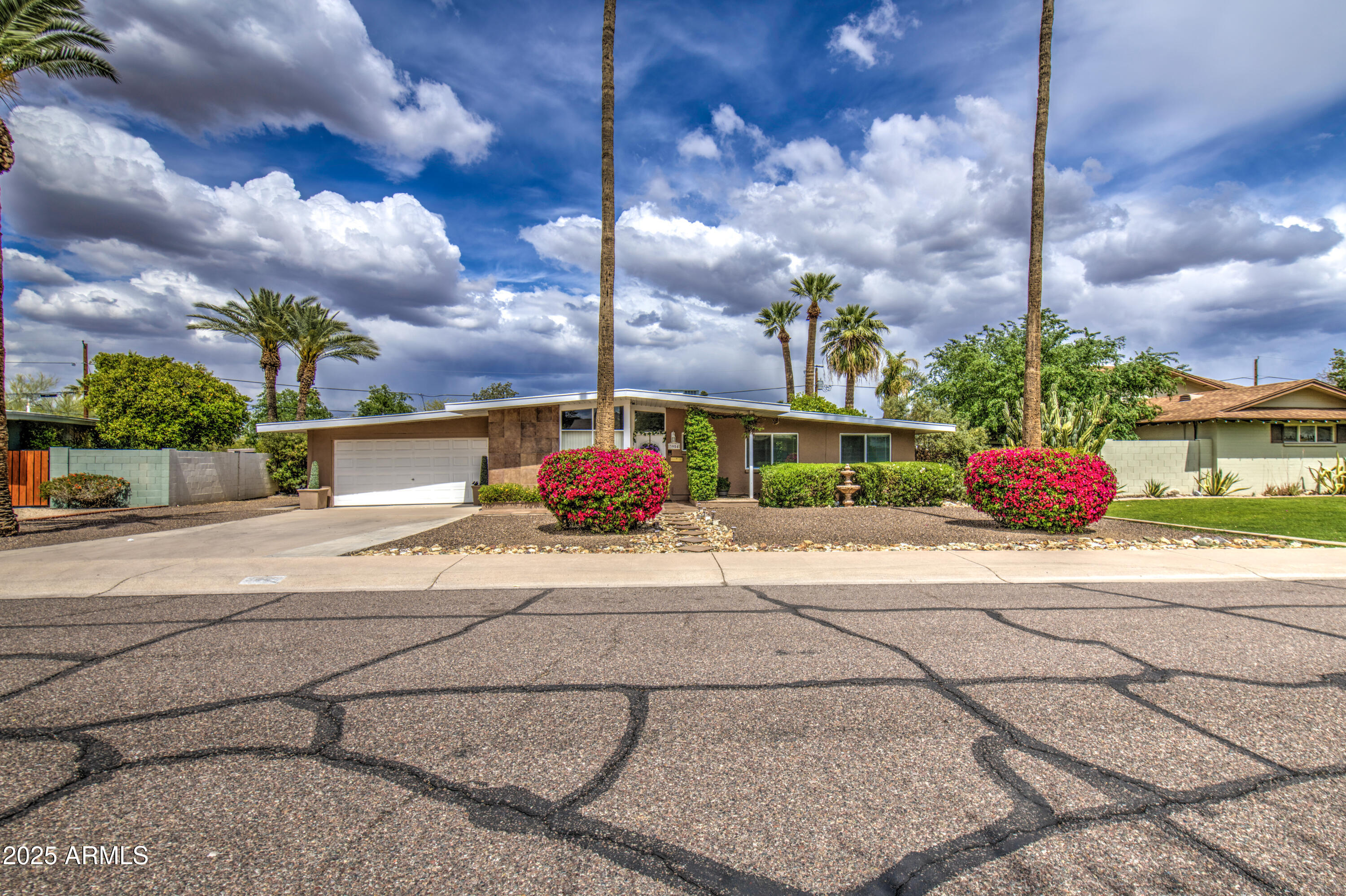 3954 E BECKER Lane