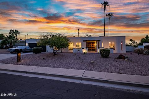 Photo of 2438 E Cheryl Drive, Phoenix, AZ 85028 (MLS # 7037081)