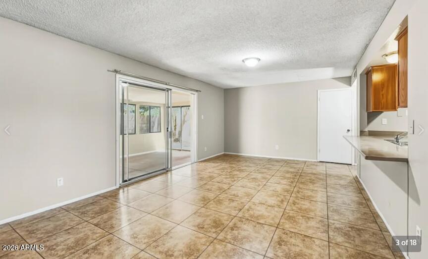 3520 W BANFF Lane