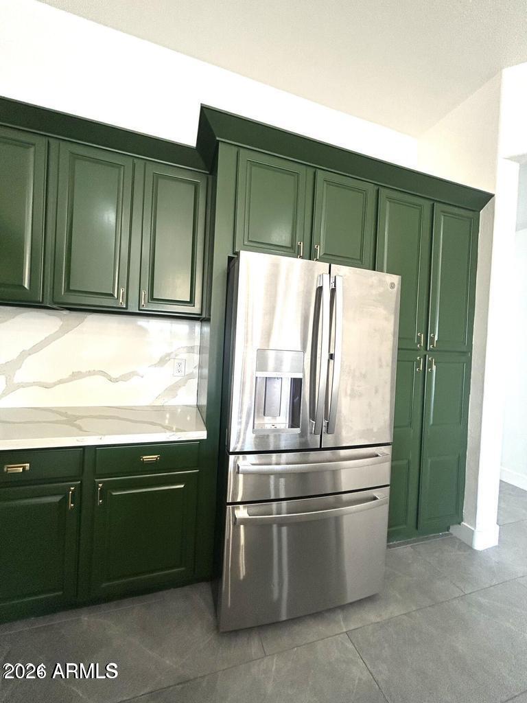 2720 N Sterling --