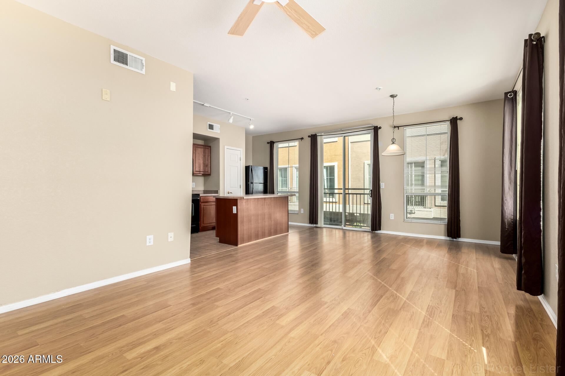 18250 N CAVE CREEK Road 198