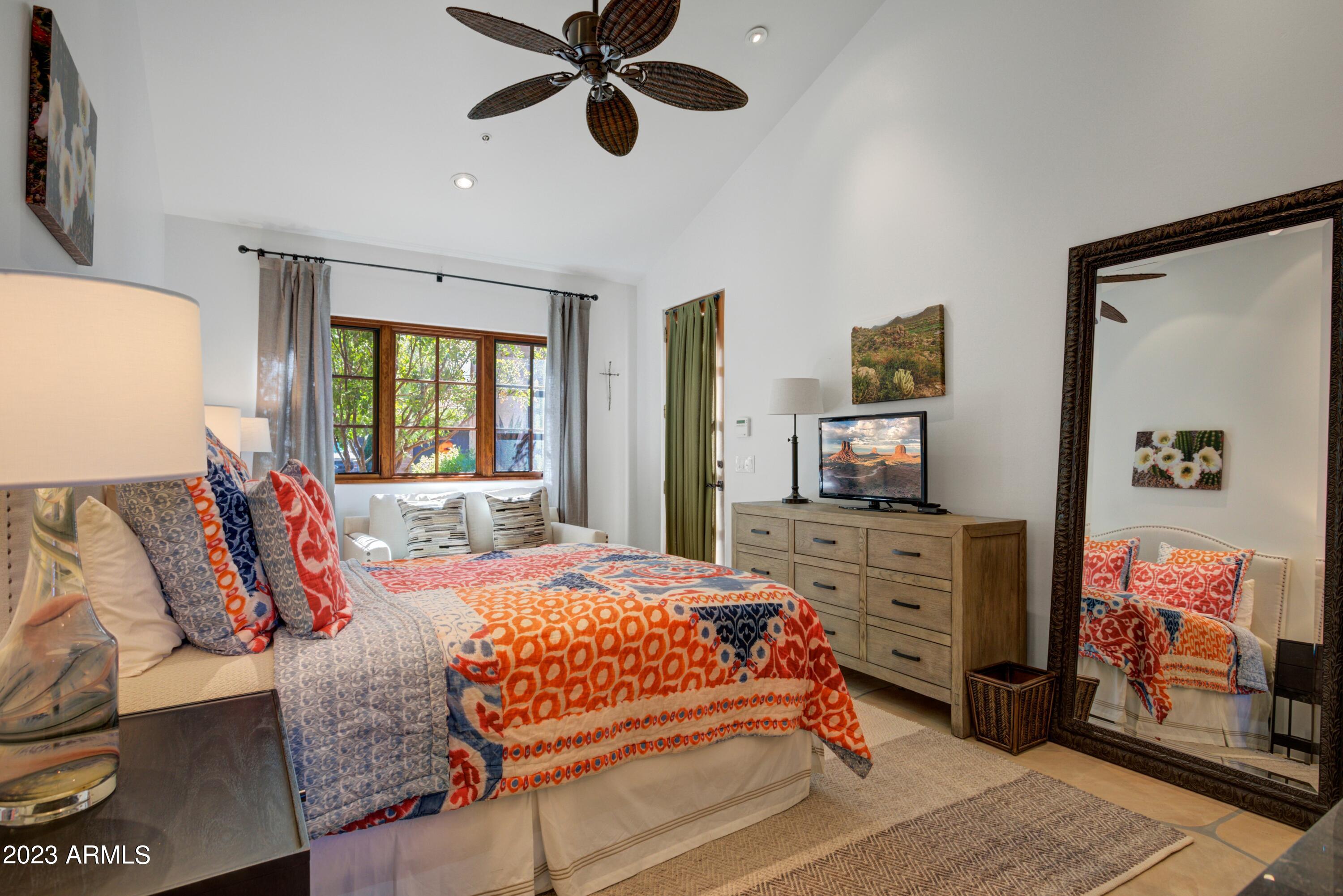 Estancia - Residential