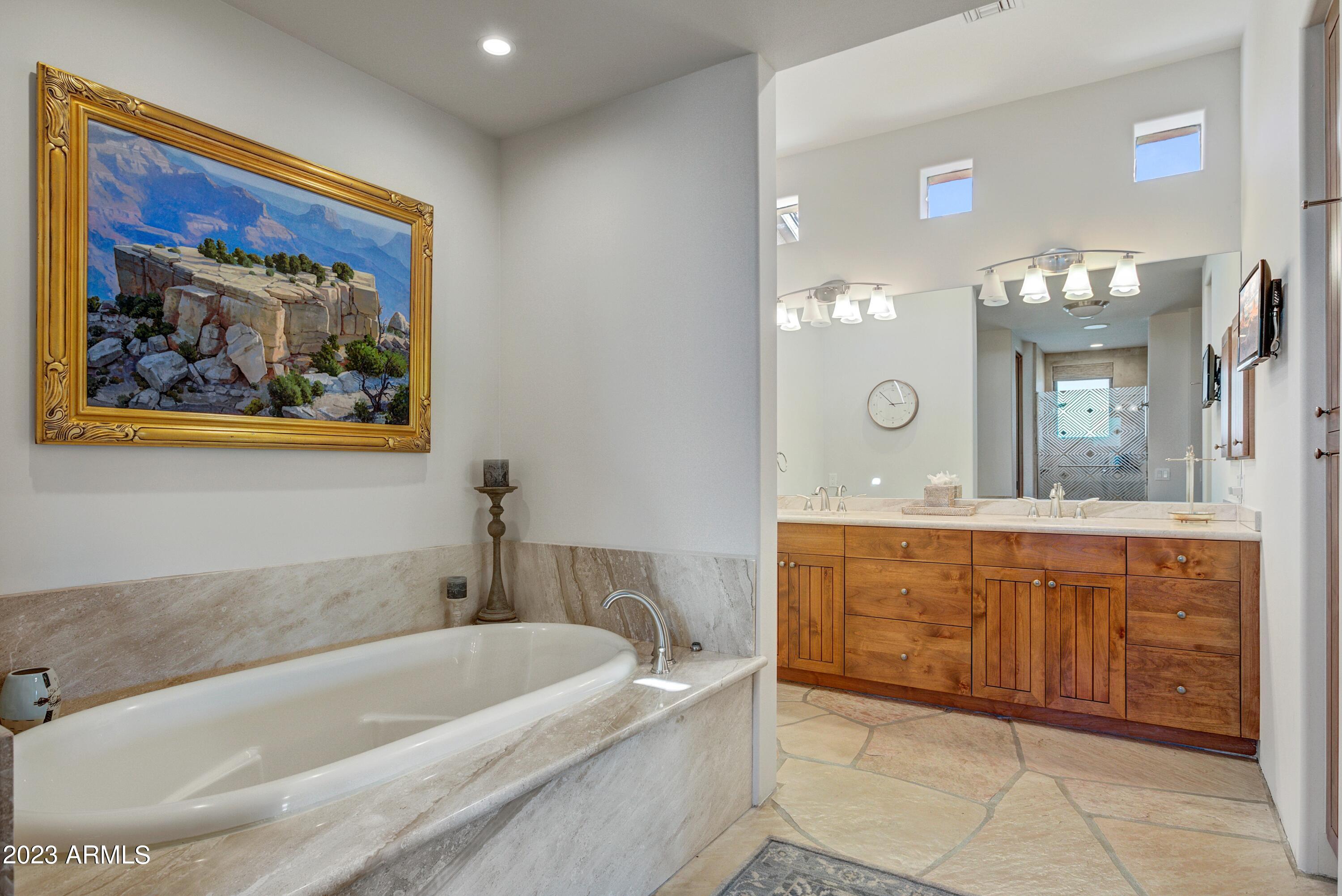 Estancia - Residential
