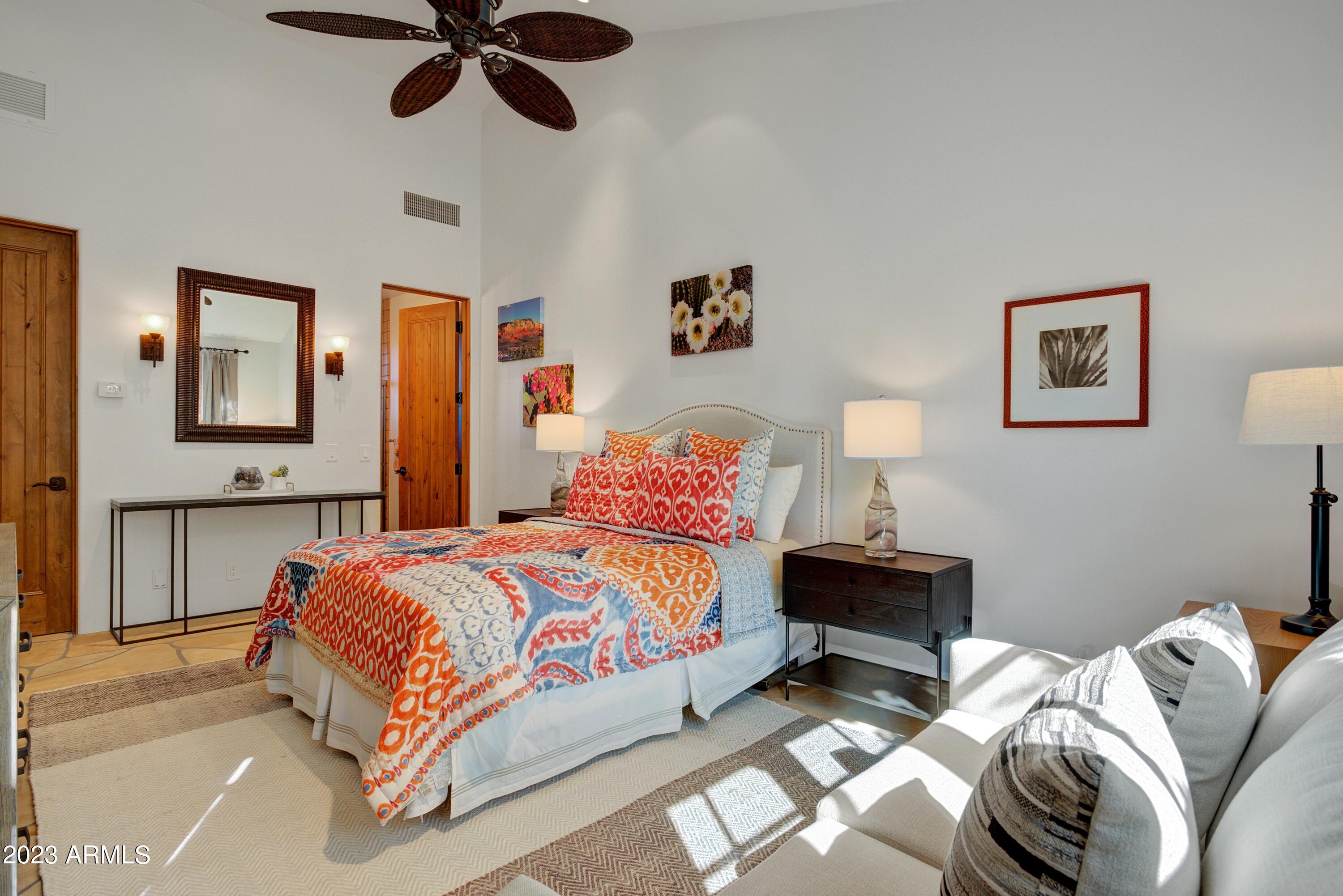 Estancia - Residential