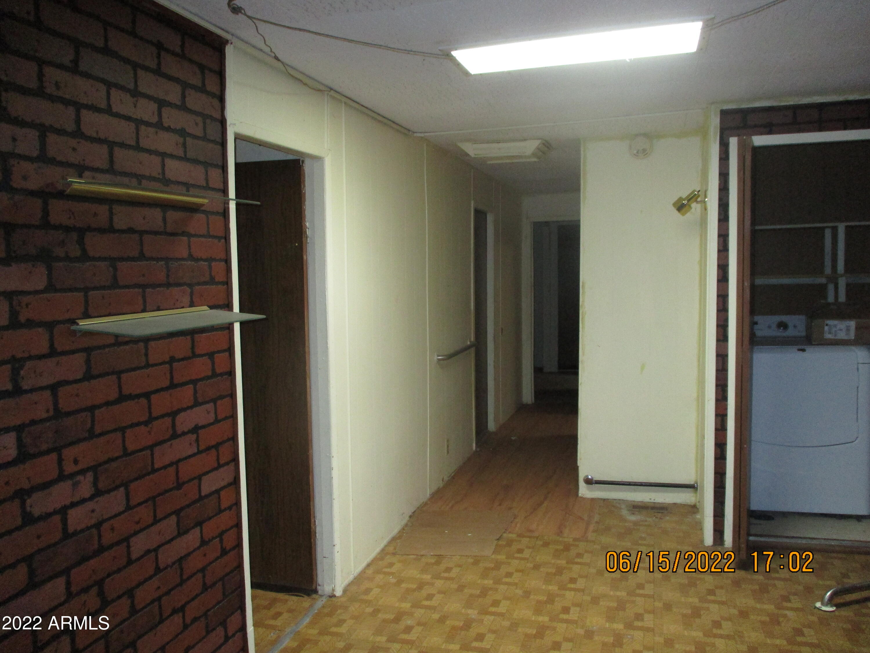 SULGER UNIT 1 - Residential