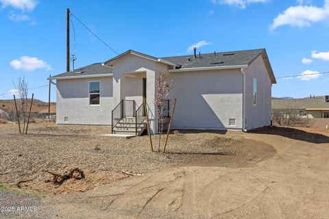 MLS: 6841741