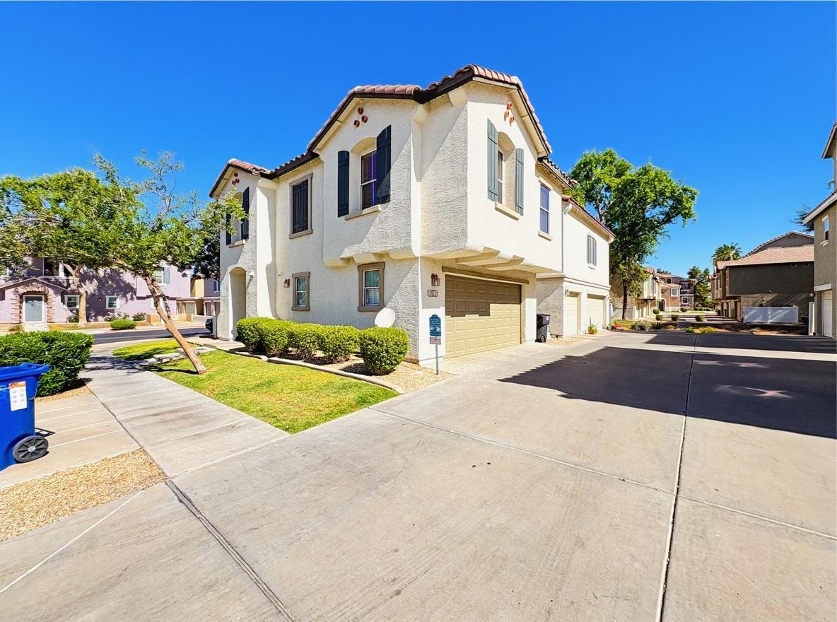 9233 E Neville Avenue 1072