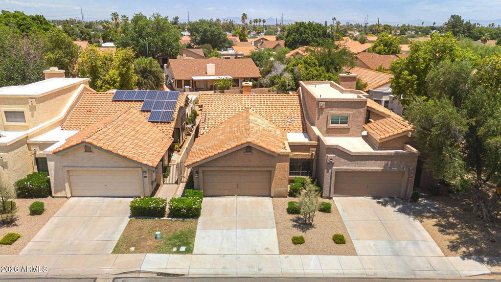 Photo of 2364 W Comstock Drive, Chandler, AZ 85224 (MLS # 7042718)