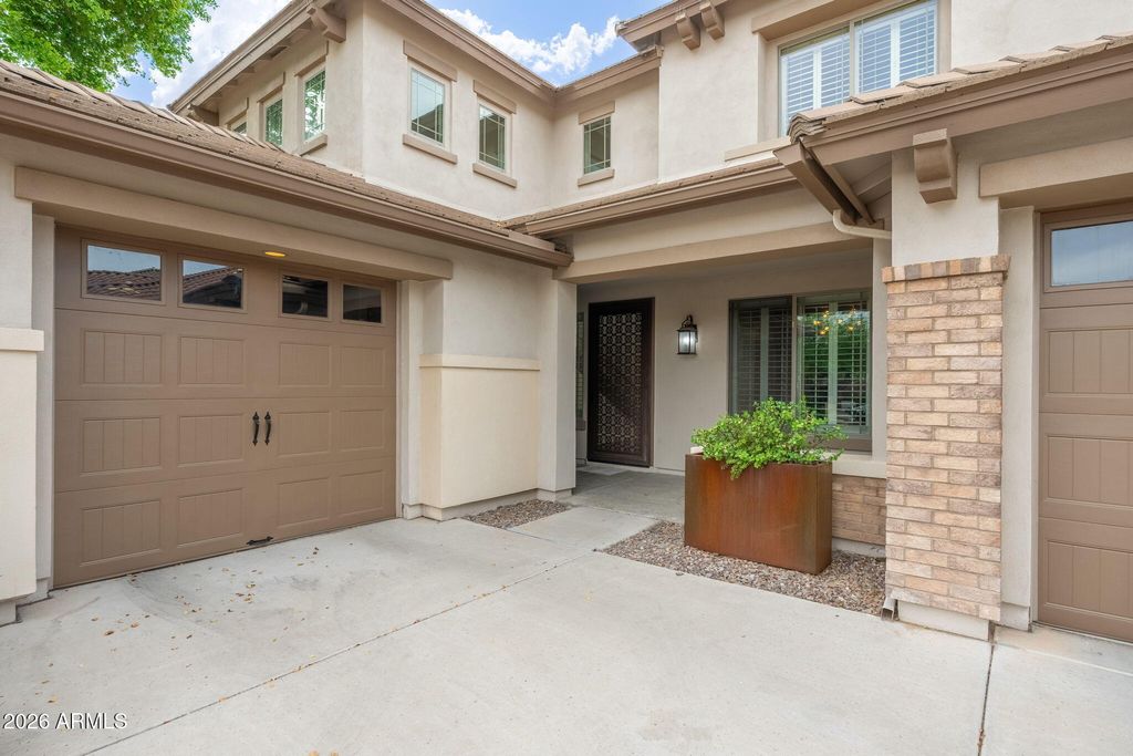 Photo of 1422 E Zion Way, Chandler, AZ 85249 (MLS # 7019397)