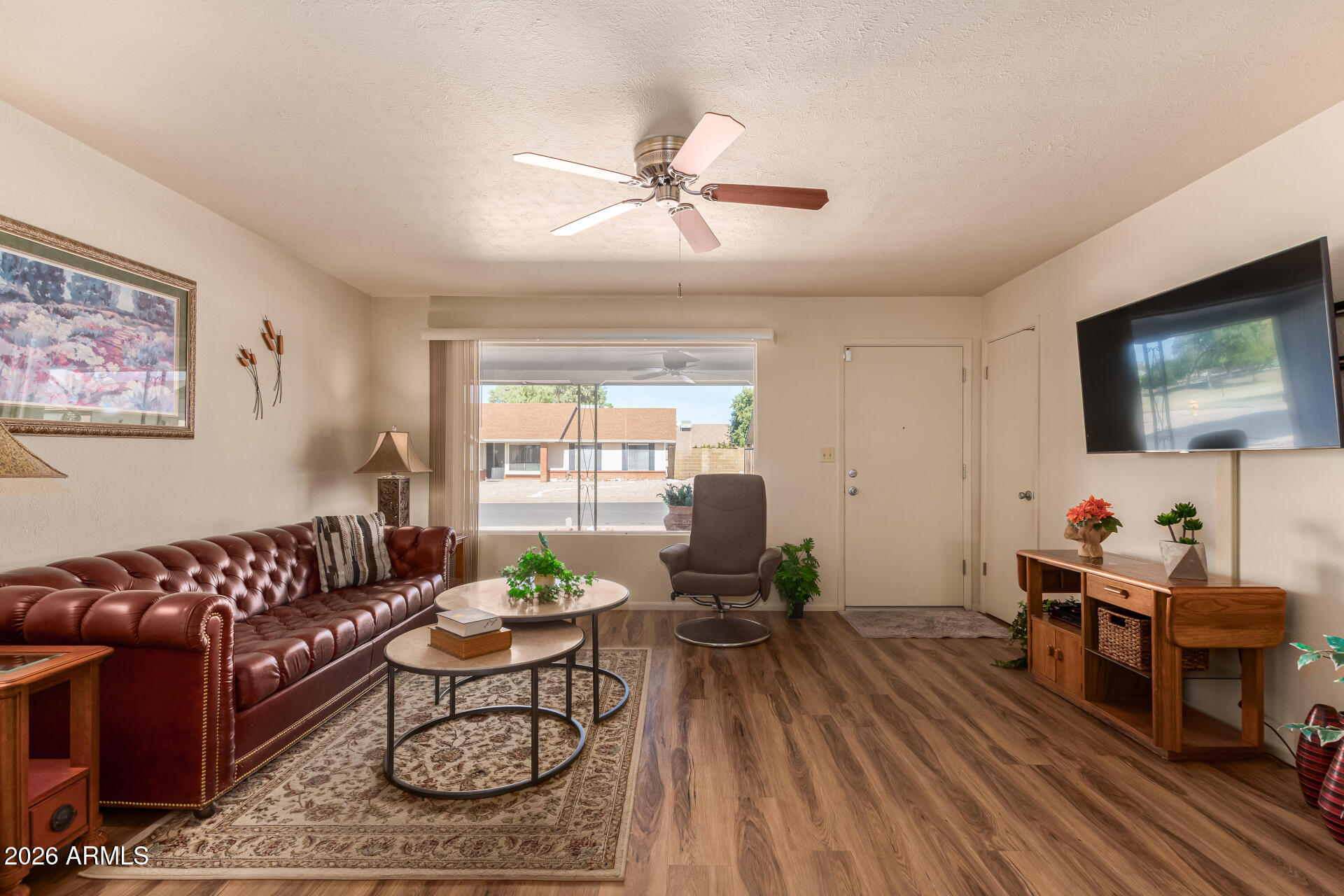 6061 E EVERGREEN Street