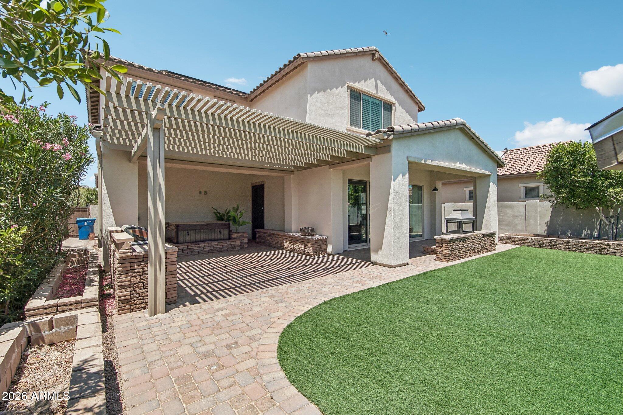 20505 W LEGEND Trail