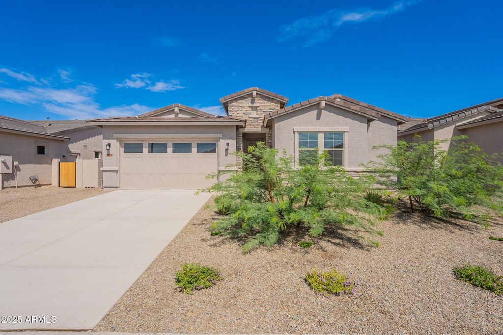 Photo of 16378 W Jackson Street, Goodyear, AZ 85338 (MLS # 6922099)
