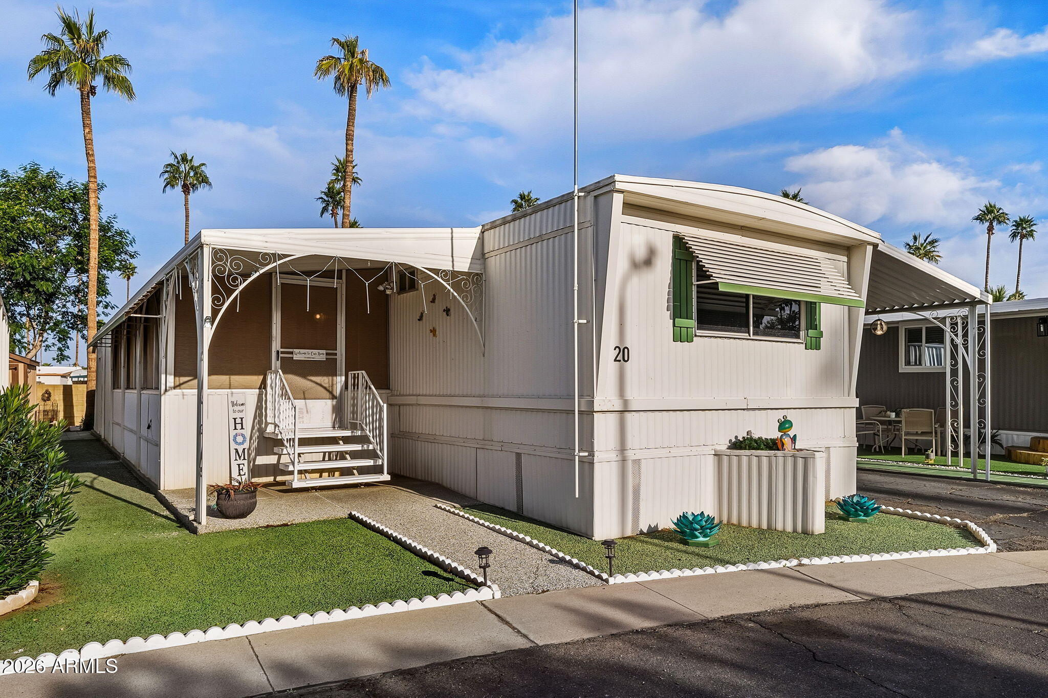 2701 E ALLRED Avenue 20