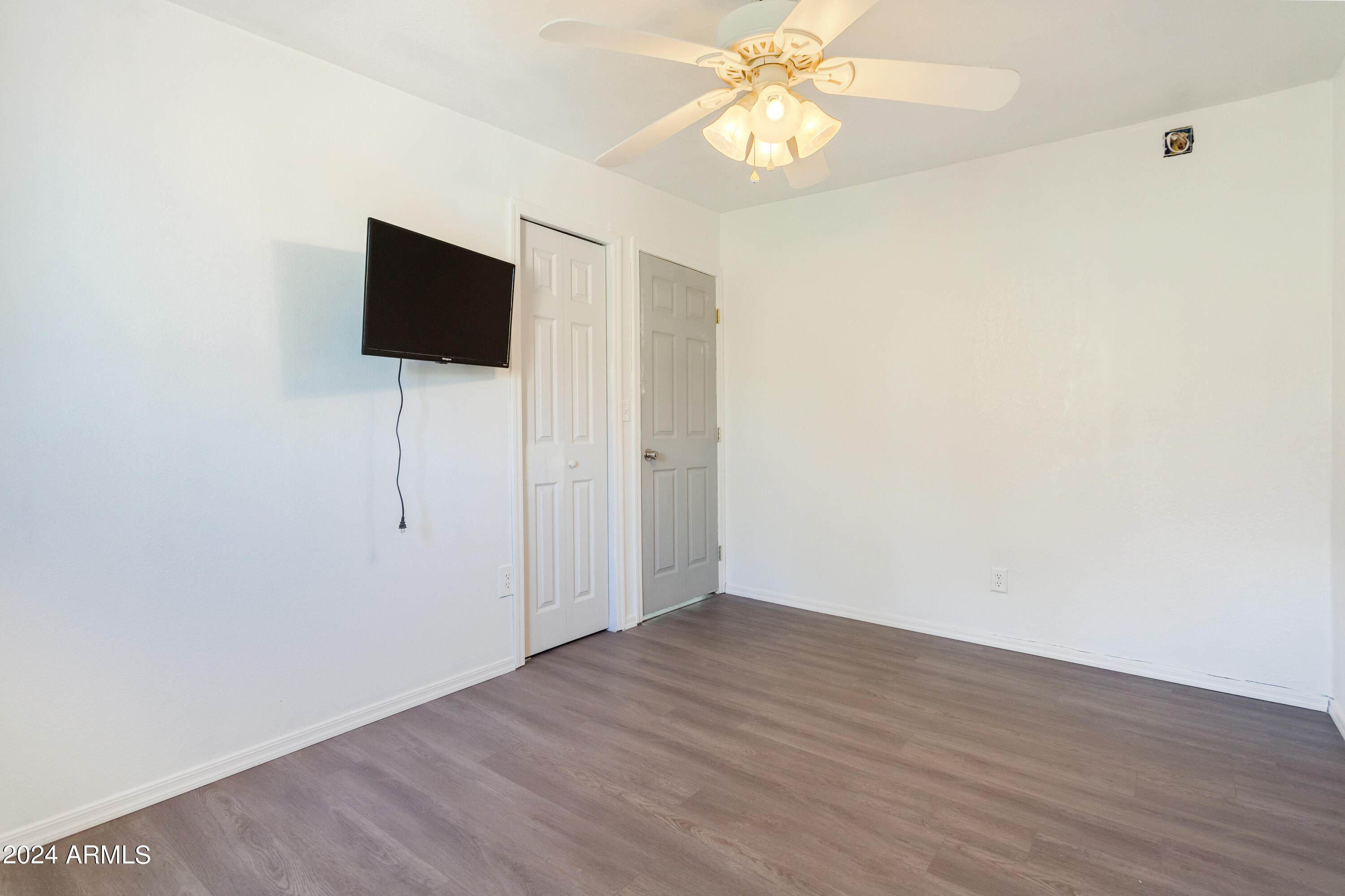 GARDEN CANYON TERRACE - Residential
