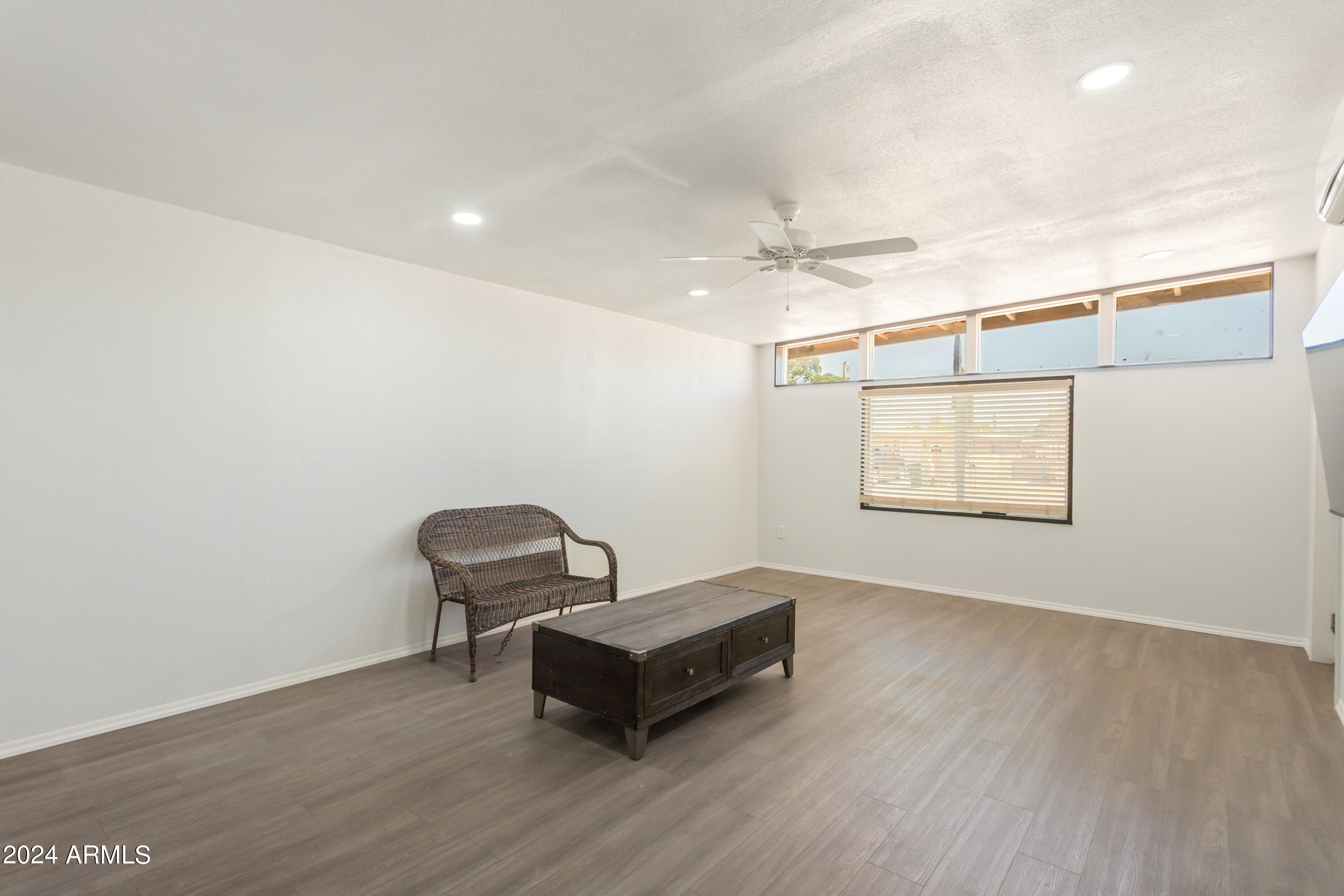 GARDEN CANYON TERRACE - Residential