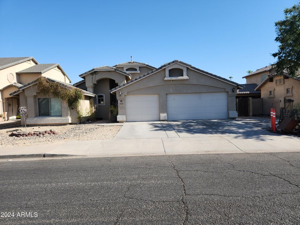 Photo of 3925 W Kings Avenue, Phoenix, AZ 85053 (MLS # 7000902)