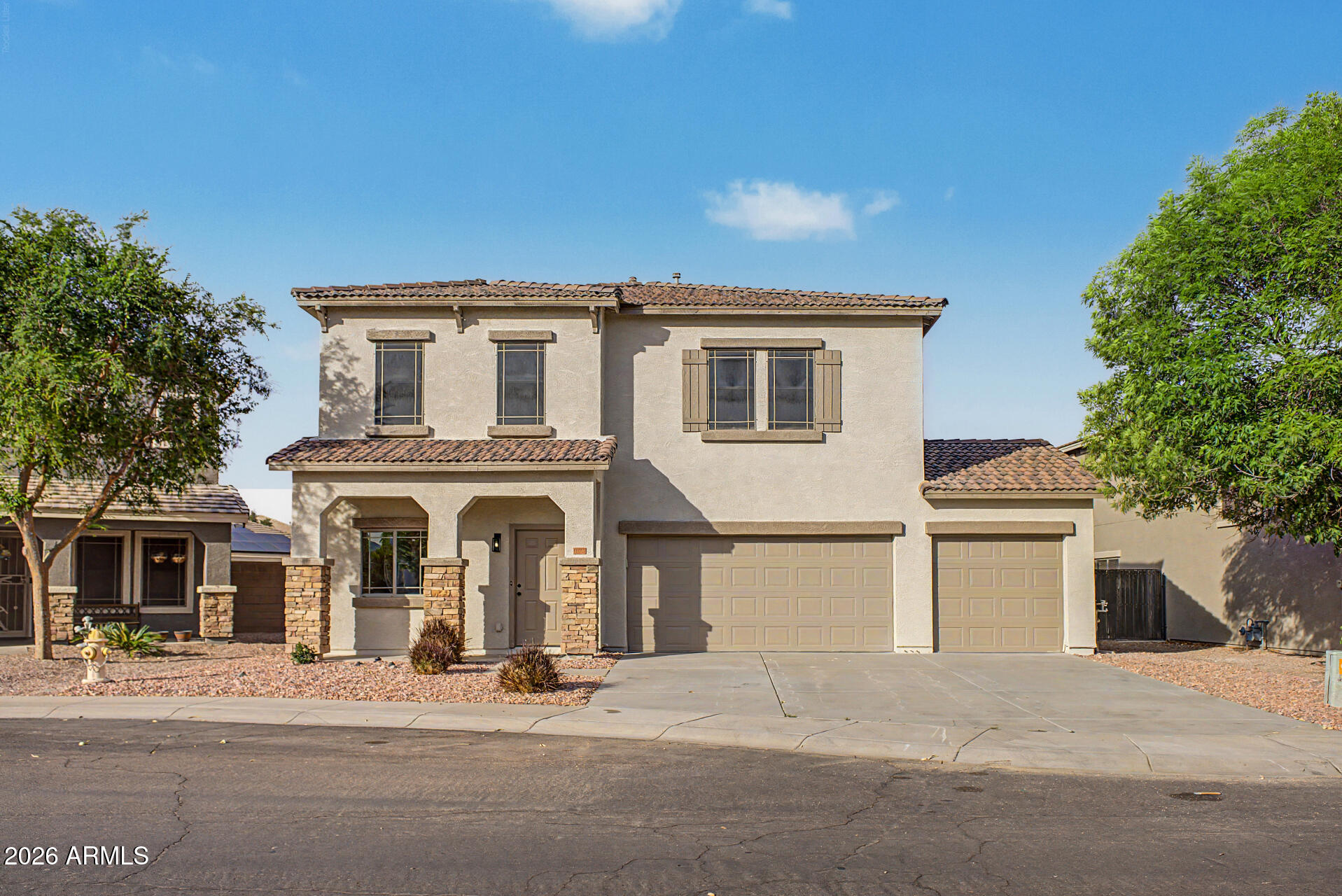 16912 W SAGUARO Lane