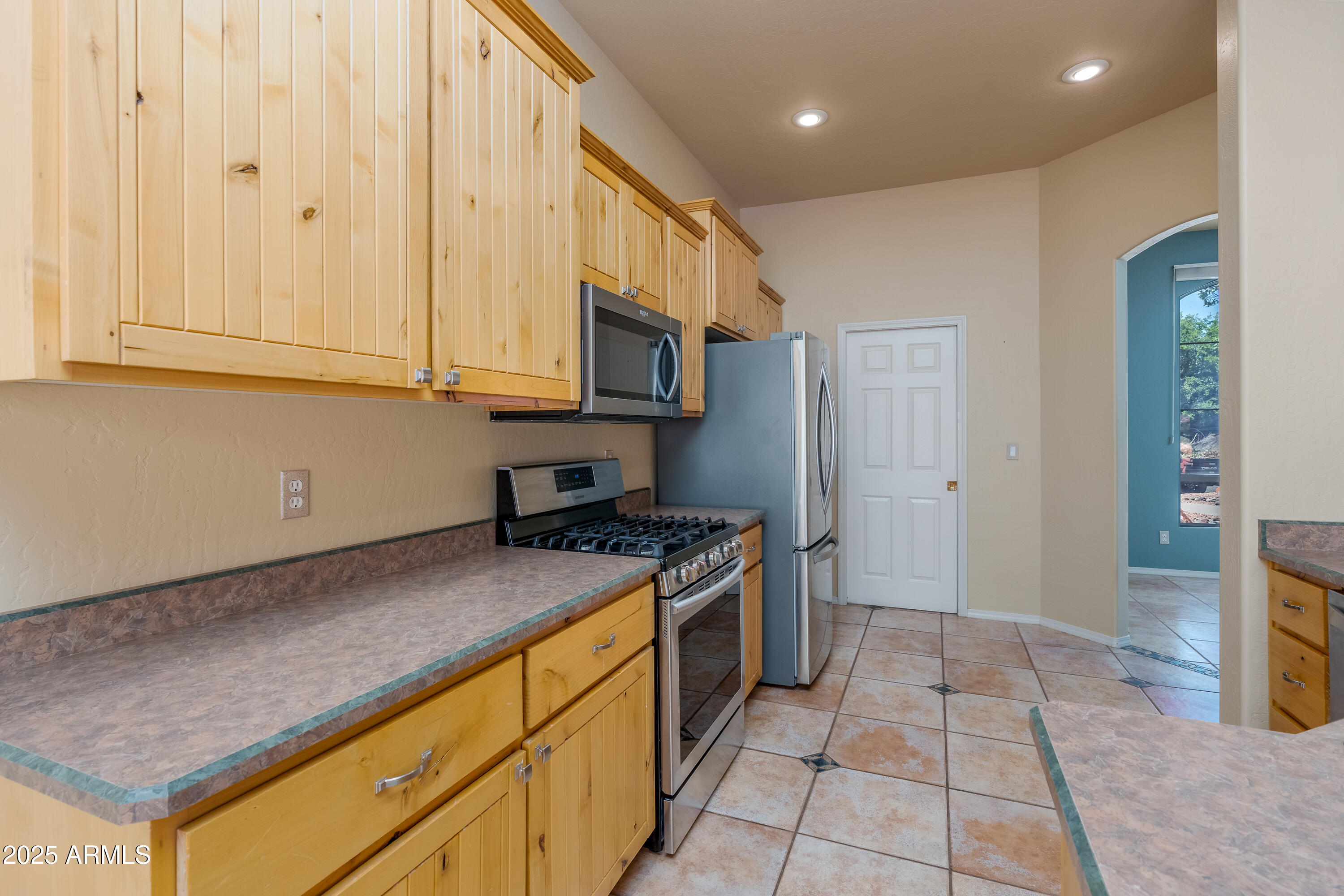 Cottonwood, Arizona 86326, United States, 3 Bedrooms Bedrooms, ,2 BathroomsBathrooms,Residential,Pending,182303