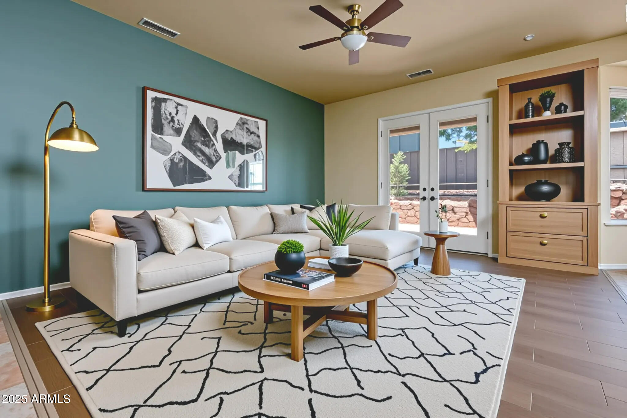 Cottonwood, Arizona 86326, United States, 3 Bedrooms Bedrooms, ,2 BathroomsBathrooms,Residential,Pending,182303