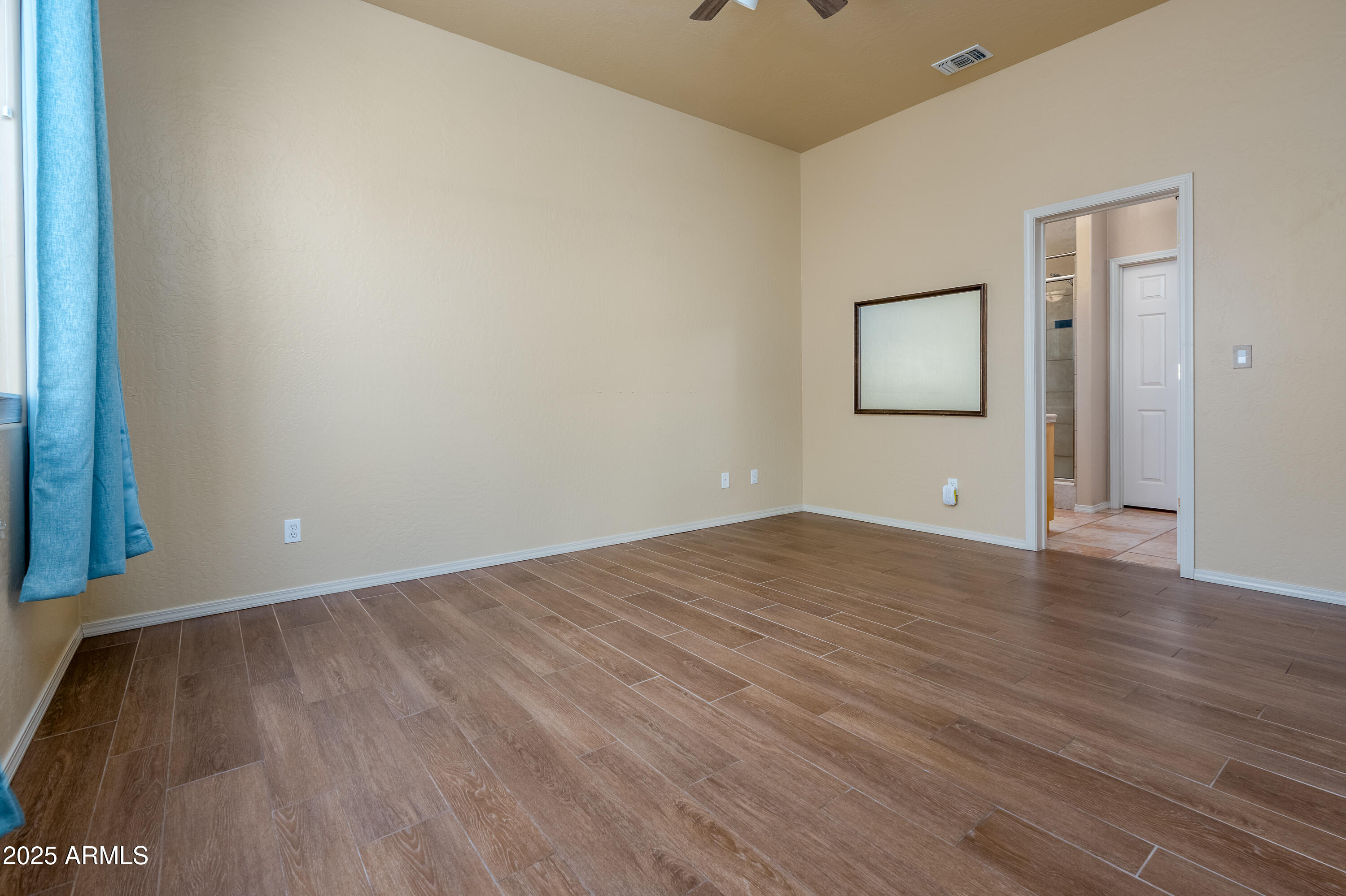 Cottonwood, Arizona 86326, United States, 3 Bedrooms Bedrooms, ,2 BathroomsBathrooms,Residential,Pending,182303