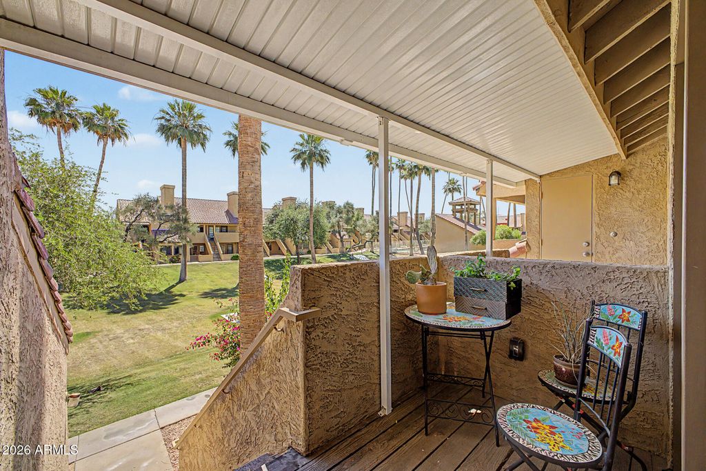 Photo of 4901 S Calle Los Cerros Drive #264, Tempe, AZ 85282 (MLS # 7023653)