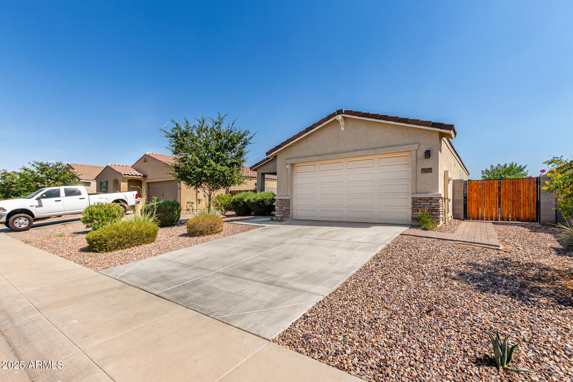 7027 E EAGLE NEST Way
