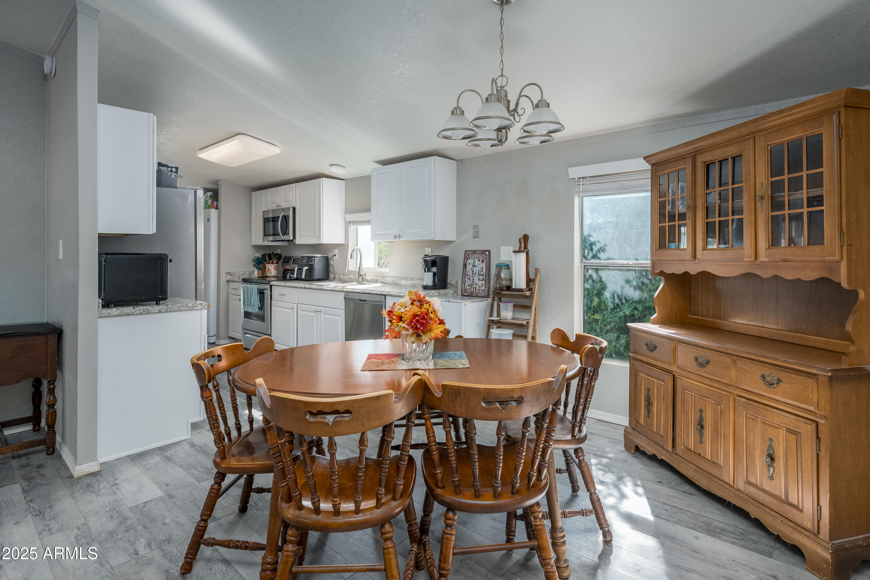 Cottonwood, Arizona 86326, United States, 3 Bedrooms Bedrooms, ,2 BathroomsBathrooms,Residential,Active,228540