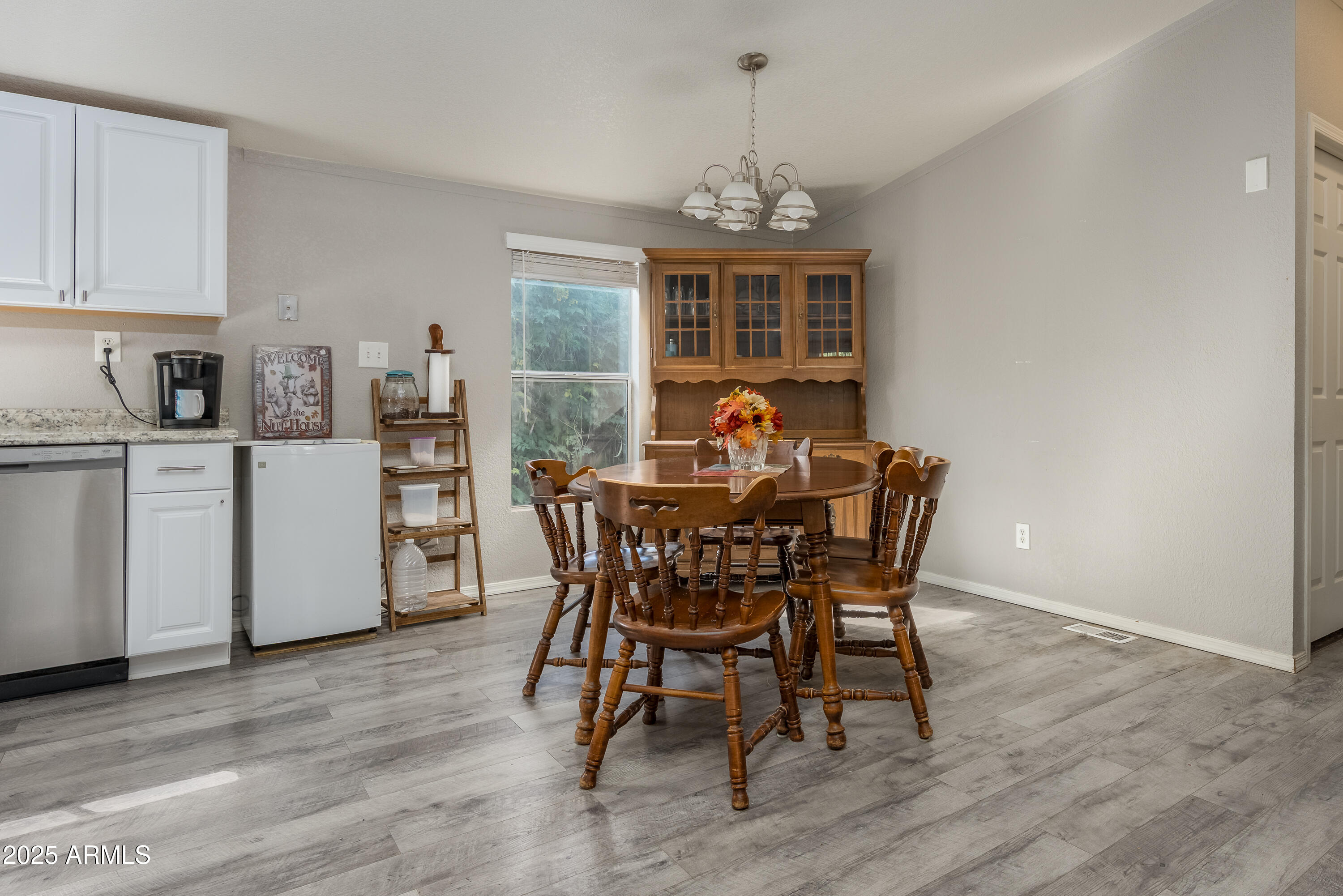 Cottonwood, Arizona 86326, United States, 3 Bedrooms Bedrooms, ,2 BathroomsBathrooms,Residential,Active,228540