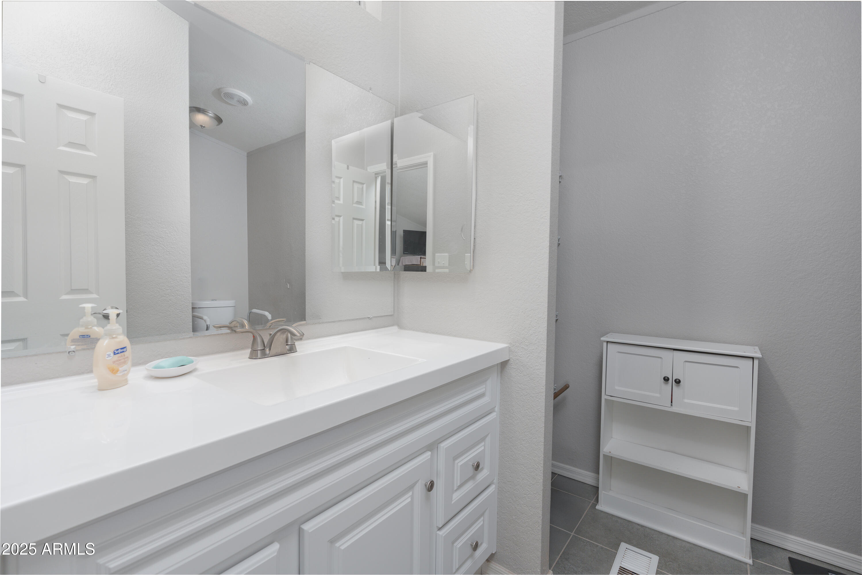 Cottonwood, Arizona 86326, United States, 3 Bedrooms Bedrooms, ,2 BathroomsBathrooms,Residential,Active,228540