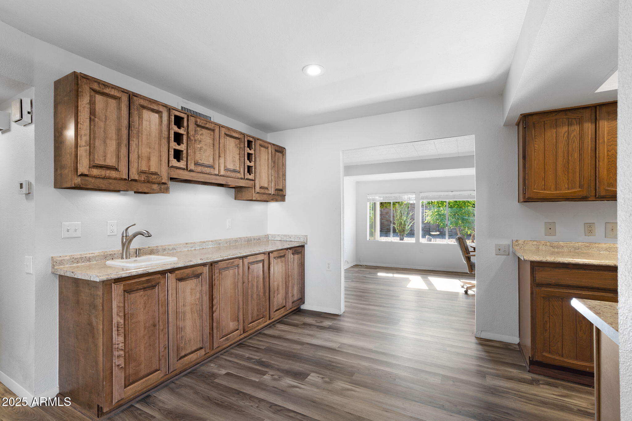 735 LEISURE WORLD --